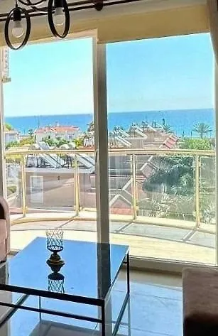 Two Bedrooms Longbeach Seaview Escape *